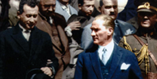 Belgelerle Atatürk
